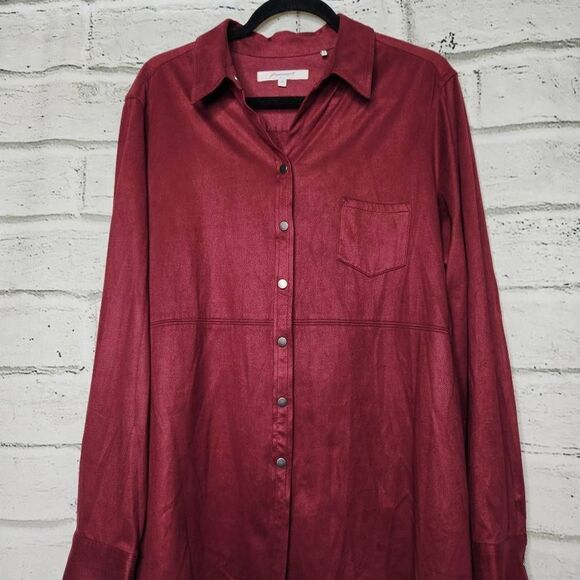 Foxcroft NYC Collared Chest Pocket Full Snap Button-Up Top Maroon Size 18 Suede - Picture 3 of 13